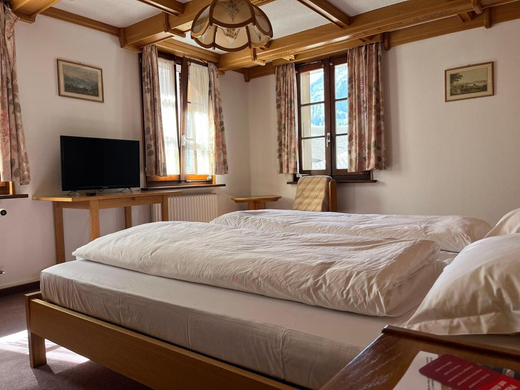 Hotel Gemmi ลอยเคอร์บัด ภายนอก รูปภาพ